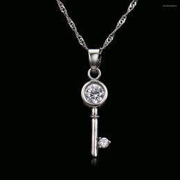 Pendant Necklaces NoEnName_Null 2023 Design Zircon Flower Key Necklace Lady Fine Miniature Cubic Zirconia Jewellery