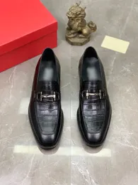 2023 mens designer dress shoes black Alligator pattern Luxury fashion gentle Men casual toe prom evening Shoe with original box