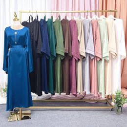 Ethnic Clothing Classic Solid Colour Muslim Round Neck Dress Muti-Colors Summer Abaya For Women Ramadan Eid Mubarak Maxi Islam Kaftan