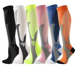 5PC Socks Hosiery HYSAIXIA Men Compression Socks Running Basketball Varicose 2030 Mmhg Knee Compress Stockings Marathon Socks Unisex Women Nylon Z0221