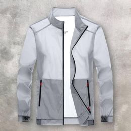 Men's Jackets Chic Wear-resistant Breathable Zipper Pockets Sun Protection Outdoor Jacket Comfortable Men Summer Coat Climbing Clothes