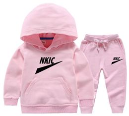 New Boys Clothing Sets Autumn and Winter Clothing Boys Girls Clothing Children's Sportswear Children's Clothing 1-13 years old Brand LOGO Print