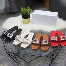 Woman Sandals flip flops for women High quality Stylish Slipper Fashion Classics Sandal Slipper Flat shoes
