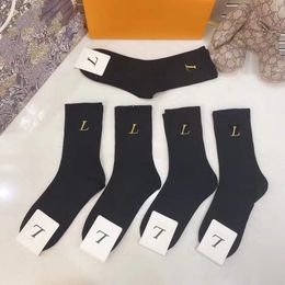 2023 new Socks men stockings cotton autumn and winter thickened ins tide all-in-one student deodorant excellent cotton fashionable sports socks 5/box