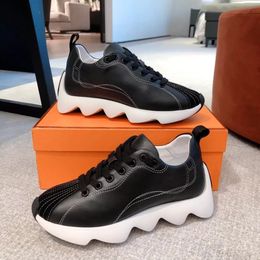 럭셔리 브랜드 Envol Sports Shoes 남자의 가벼운 단독 디자인 스케이트 보드 레이싱 편안한 조깅 걷기 EU38-46