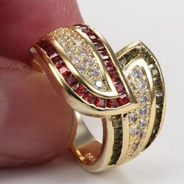 Wedding Rings Milangirl Luxury Staggered Micro Pave Stone Ring For Women Men Fashion Red Good Jewellery