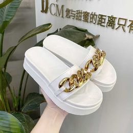 Sandals Slippers Casual Rubber Flip Flops Female Shoes Slides Low Luxury Hawaiian Soft 2022 Flat PU Fashion Basic Metal Decoration Z0224