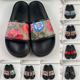2022 Designer Pantofole Per Uomo Donna Floreali Diapositive Donna Flats Sandali con plateau Gomma Broccato Gear Bottoms Infradito a righe Scarpe causali Mocassini