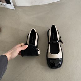 Dress Shoes Women Mary Jane Vintage Girls Lolita Shoes Japanese Style College Student British Style Patent Leather Shoes Zapatos De Mujer 230224