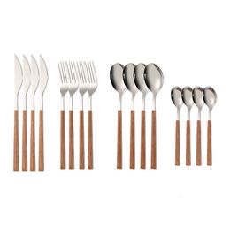 Dinnerware Sets 16pcs Stainless Steel Imitation Wooden Handle Cutlery Set Dinnerware Clamp Western Tableware Knife Fork Tea Spoon Silverware 230223