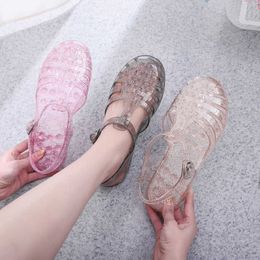 Sandalet yaz kadın jöle ayakkabıları yuvarlak kafa şeffaf platform sandal bayan bling gümüş y2302