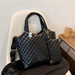 Icare Maxi Bag 58cm and 48cm designer bag Women tote bags Attaches Crossbody Shopping beach fashion famous Large Totes Shoulders Purse Genuine Handbags88966