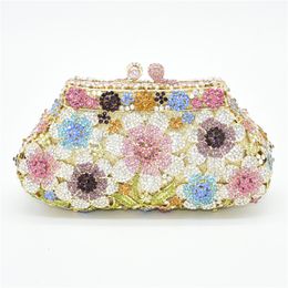 Evening Bags Bling Crystal Bridal Wedding Bag Purses Flower Shape Diamond Purse Luxury Handbags Fashion Women Crystal Prom Clutch Purse 230224