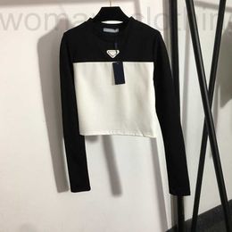 designer Luxury Patchwork Women T-shirt Retro Triangle Badge Pattern Shirts 2 Colours Soft Touch Girls Brand Shirt MIT4