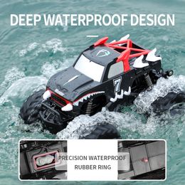 RC Robot 1 16 4wd Off Road Remote Control Vehicle Large Wheel Amphibious Climbing Rc Toy Car Stunt For Children 230224