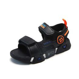 Sandals Baby Boys Cool Solid Black Versatile Sandals 2022 Summer New Kids Fashion PU Beach Shoes Hook Loop Sports Shoes Flat Nonslip Z0225