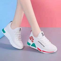 Cloth shoes Running Shoes Thickened negative Women's lace-up canvas shoes Comfortable and lightweight sports shoes 36-40 01