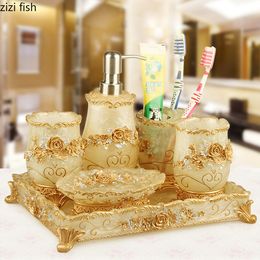 Bath Accessory Set European Resin Household Bathroom Set Soap Dispenser Tooth Brush Holder Cup Soap Dish Tray Toilet Brush Wastebin Storage Set 230224