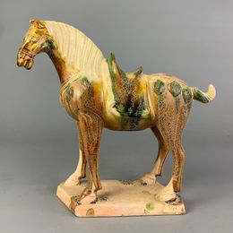 Decorative Objects Figurines Tang Sancai Yellow Glazed War Horse Sculpture Home Decor Antique Porcelain Excavated Vintage Retro Decoration 230224