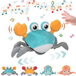 Electric/RC Animals Kids Induction Escape Crab Octopus Crawling Toy Baby Electronic Pets Musical Toys Educational Toddler Moving Toy Christmas Gift 230225