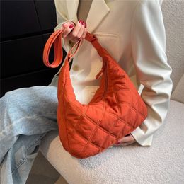 Evening Bag Bag Nylon Brand Quilted Padded Short Handle Luxury Big Handbags Lady Soft Shoulder Satchels Side 230224