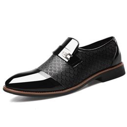 Торговая обувь мода мужская бизнес -оксфордс дизайнер мужской ежедневная кожаная кожа 230224