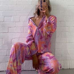 Women's Two Piece Pants Y2k Graphic Print Long Sleeve Shirt Blouse Wide Leg Pants Chic Women Two Piece Set Vintage Streetwear Boho Holiday Outfits 230225