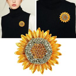 Brooches Ly Elegant Rhinestone Sunflower Pins Colour Brooch Fashion Wedding Banquet Plant Flower Party Office