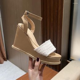 Dress Shoes Ms Thick At The End Of Summer Sandals Fashion Buckles Wedge Heels Women's Party Comfortable