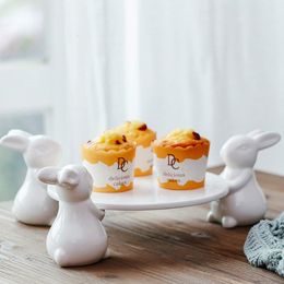 Dishes Plates Porcelain Cake Plate Ceramic White Rabbit Foot Holder Creative Home Decorations Ceramic Ornaments Accessories Tea Pastry Tray 230224