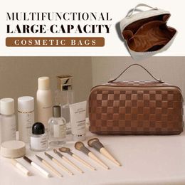 Tasche Organizer Große Kapazität Stilvolle Leder Kosmetik Frauen Tragbare Reise Waschen Wasserdichte Make-Up Lagerung Tasche Beauty Case 230224