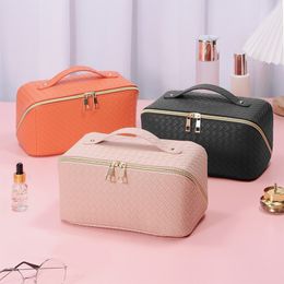 Cosmetic Bags Cases Large Capacity Cosmetic Bag Portable Travel Makeup Pouch Fashion Pu Toiletry Bags Multifunction Women Handbag Organise 230225