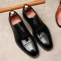 Dress Shoes Men Oxford Brown Black Classic Style Formal Man Business Office Wedding Lace Up Round Toe Leather Brogue