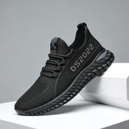 Scarpe da corsa nero grigio designer taglio classico maglia outdoor luce da jogging traspirante Sport uomo Sneakers Chaussures 40-44