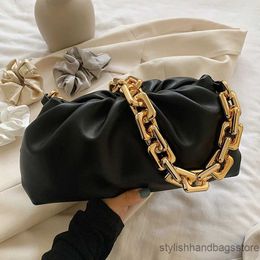 Dumplings Luxury Handbags Designer Cloud Bags Simple Solid Colour Fashion Wild Metal Chain Clutch Women Shoulder Bag Q1206