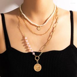 Pendant Necklaces HuaTang Vintage Portrait Necklace For Women Multi-layer Bohemian Pearl Choker Jewelry Engagement Gift 18300