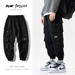 Men's Pants Streetwear Black Mens Harem Joggers Pants Men Cargo Pants 2022 Hip Hop Casual Pockets Sweatpants Male Oversized Fashion Trousers Z0225