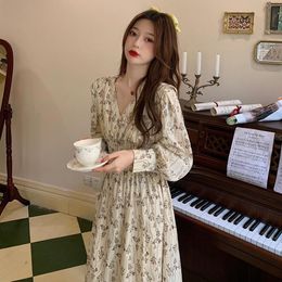 Casual Dresses Platycodon Grandiflorum To Show Thin Long Sleeve Temperament Accept Waist Broken Beautiful Female A-line DressCasual