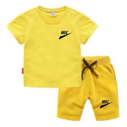 Conjuntos curtos de roupas para crianças de verão, roupas esportivas para meninas, meninos, camisetas, conjunto de 2 peças, roupas infantis de 1 a 13 anos
