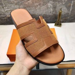 Sandal Mules Slipper Beach Flat Herren Schuhe Izmirs Sandalen Designer Slide Slip auf Gummi-Sohle-Leder-Luxusmarke mit Box 38-46box