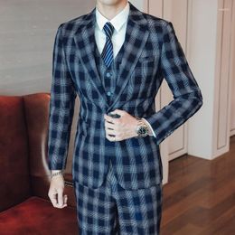 Men's Suits 110kg Big Size Blue Retro Elegant Plaid Classic Marriage For Boyfriend 3-piece Mens Prom Vintage Cheque Business