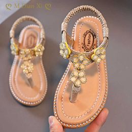 Sandals Girls' Sandals 2023 Summer Kids New Princess Shoes Baby Middle and Big Children's Soft Soles Fashion Beach Sandals Flip Flop Z0225