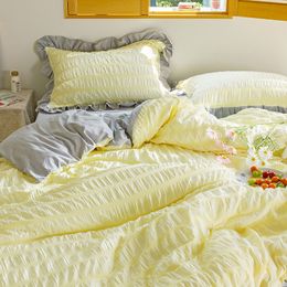 Bedding sets Korean Lovely Princess Queen Bedding Set Kawaii Ruffles Comforter Bedding Sets Cute Girl Duvet Cover Set with Sheet Quilt Covers 230227