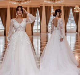 Neueste 2023 A-Linie Brautkleider Sexy Poet Langarm V-Ausschnitt Applikationen 3D Flora Arabische Brautkleider Plus Size Robes de mariage BC15306