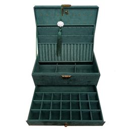 Jewelry Boxes Retro High Quality Velvet Jewelry Box With Large Capacity Dark Green Color 4 Models 230227