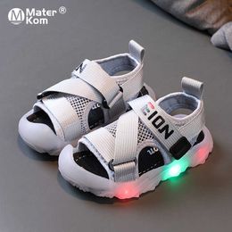 Sandals Size 2130 Baby Sandals with Led Lights Luminous Shoes for Kid Boys Girls Summer Light Up Sole Glowing Sandals for Children 16y Z0225