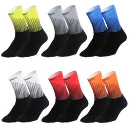 Men's Socks 2022 New Cycling Socks Men Women Road Bicycle Socks Outdoor Brand Racing Bike Compression Sport Socks Calcetines Ciclismo Z0227