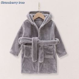 Pajamas Winter Baby Boys Girls Flannel Hooded Children for Bathrobe Warm Solid Color Long Sleeve Kids Dressing Gown Belt Sleepwear Robes 230227