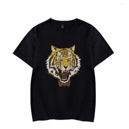 Men's T Shirts Yuri On Ice Plisetsky Tiger Tshirt Crewneck Short Sleeve Women Men T-shirt 2023 Casual Style Harajuku Clothes