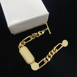 Particularity Coil Pattern Charm Bracelets Delicate OT Button Design Bracelets for Lady Golden Figaro Chain Jewellery